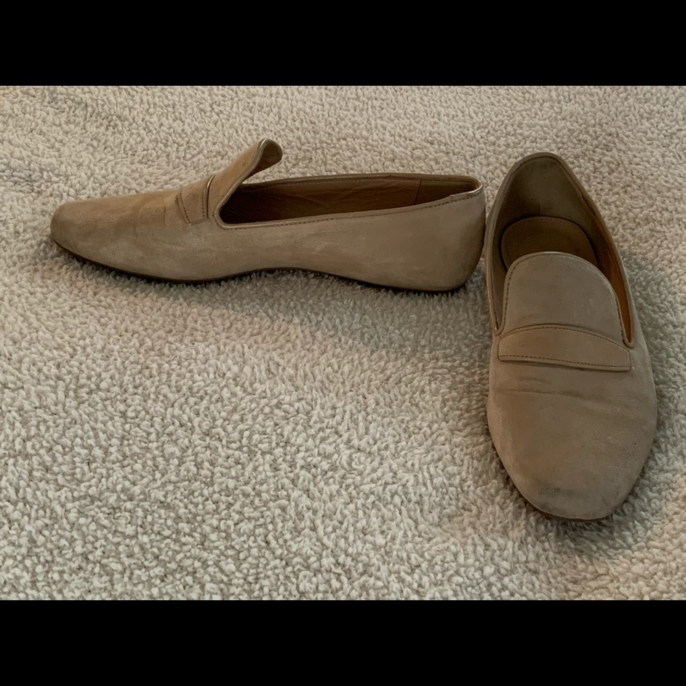 Comfy flats